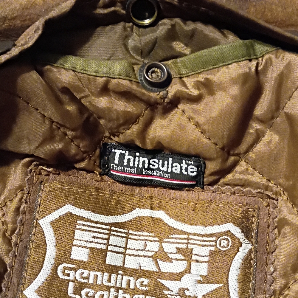 First Genuine Leather - Picture 9 of 9